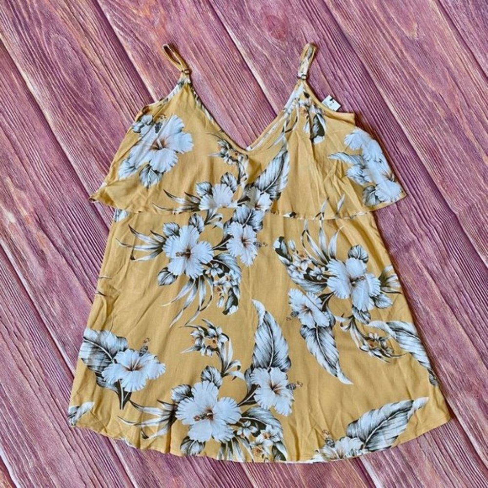 NWT Island Time Dress
